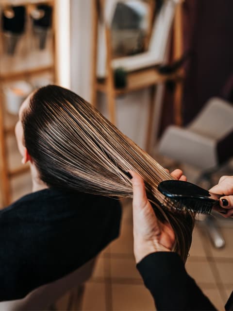 Peluquería y estética unisex en Ferrol