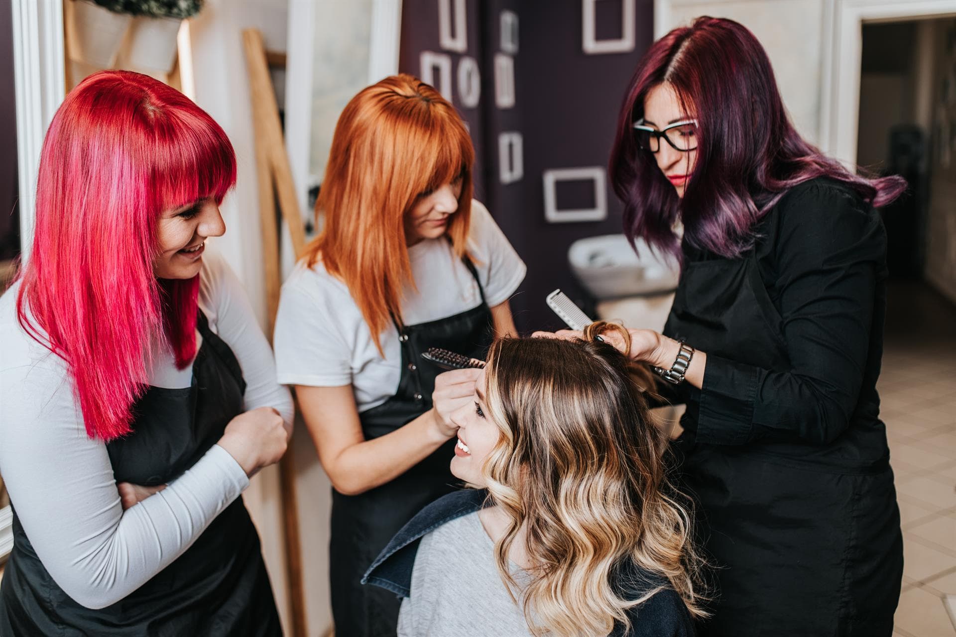 Peluquería y estética unisex en Ferrol